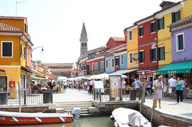 We explore Burano, DSE_8707_b_H490
